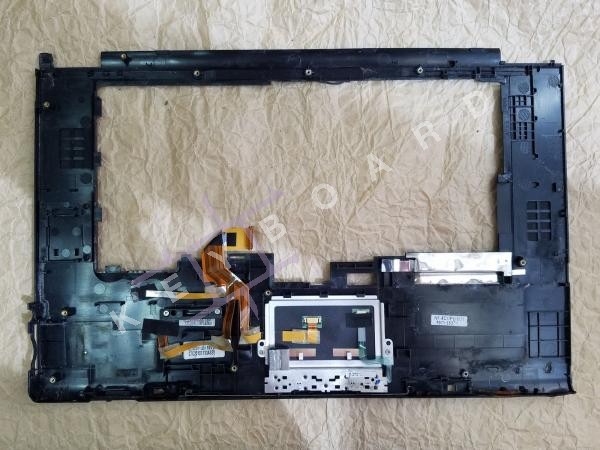Верхня частина Lenovo Thinkpad W510